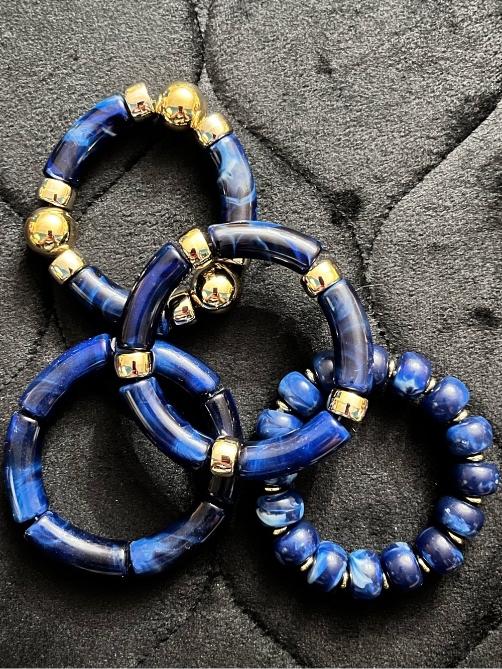 Chunky Marbled Blue Acrylic Beaded Bracelet Set+ FREE gift w/ purchase